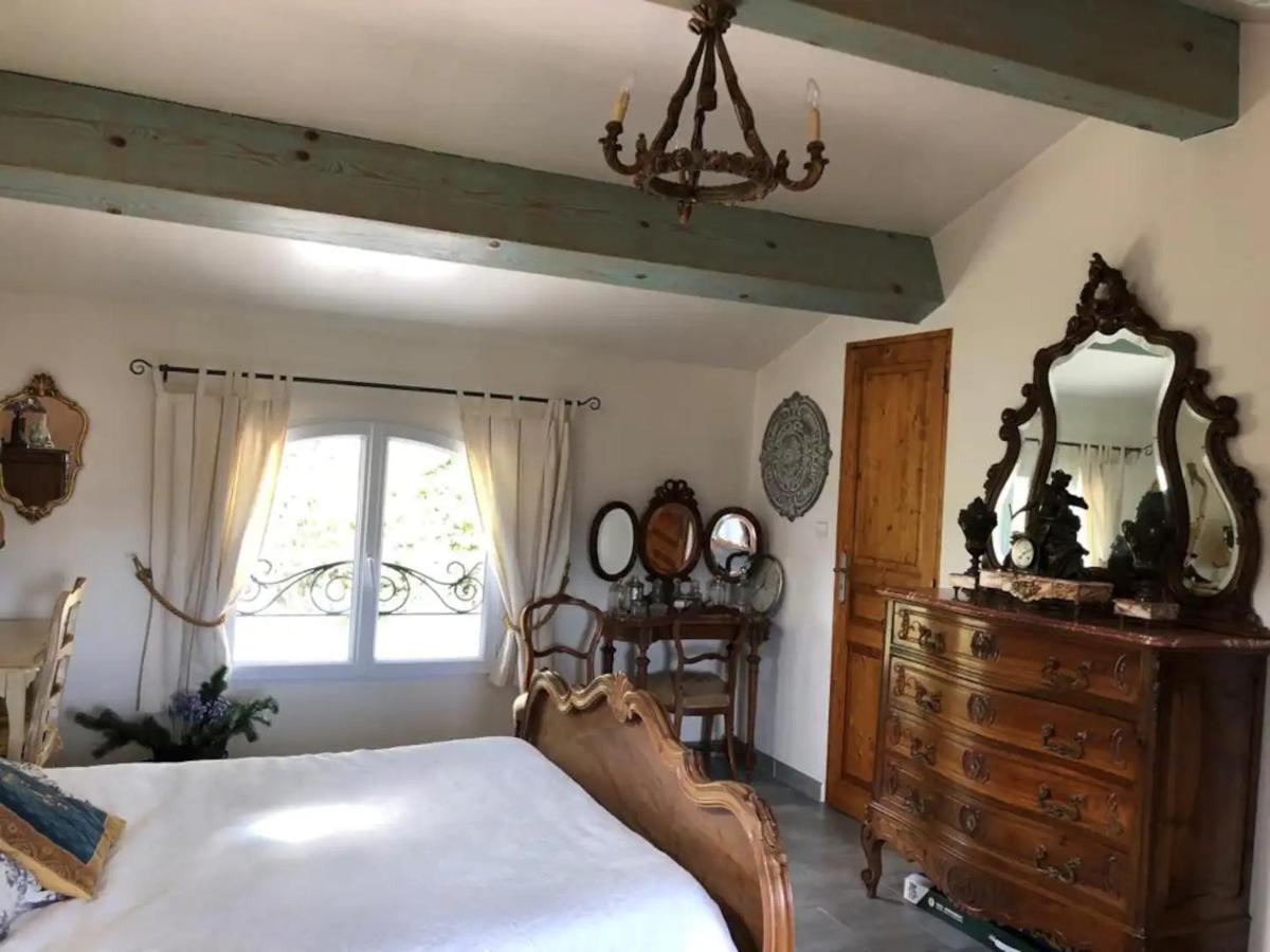 Bed and Breakfast Agreable Chambre D'Hotes Avec Piscine Le Beausset Zewnętrze zdjęcie