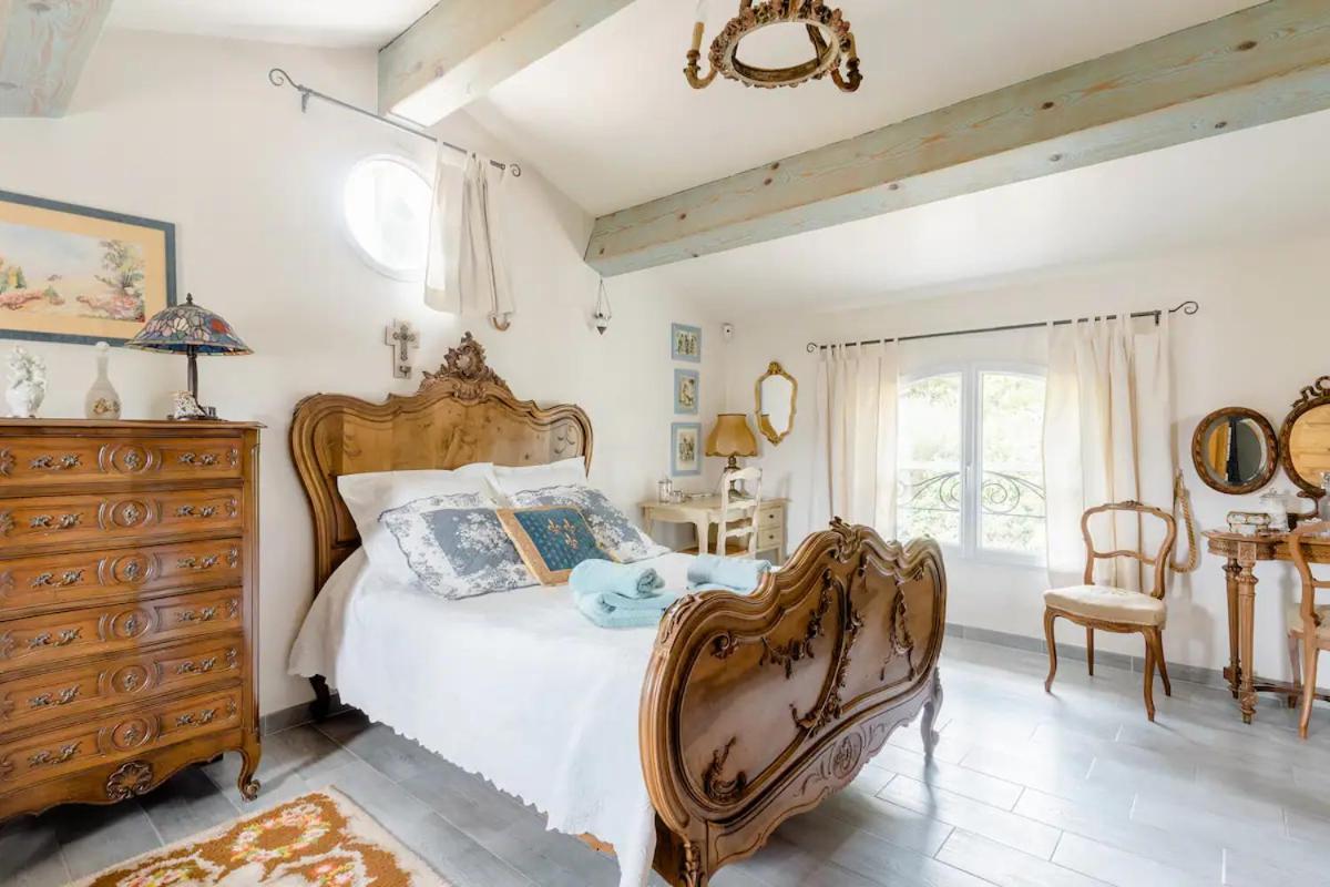 Bed and Breakfast Agreable Chambre D'Hotes Avec Piscine Le Beausset Zewnętrze zdjęcie